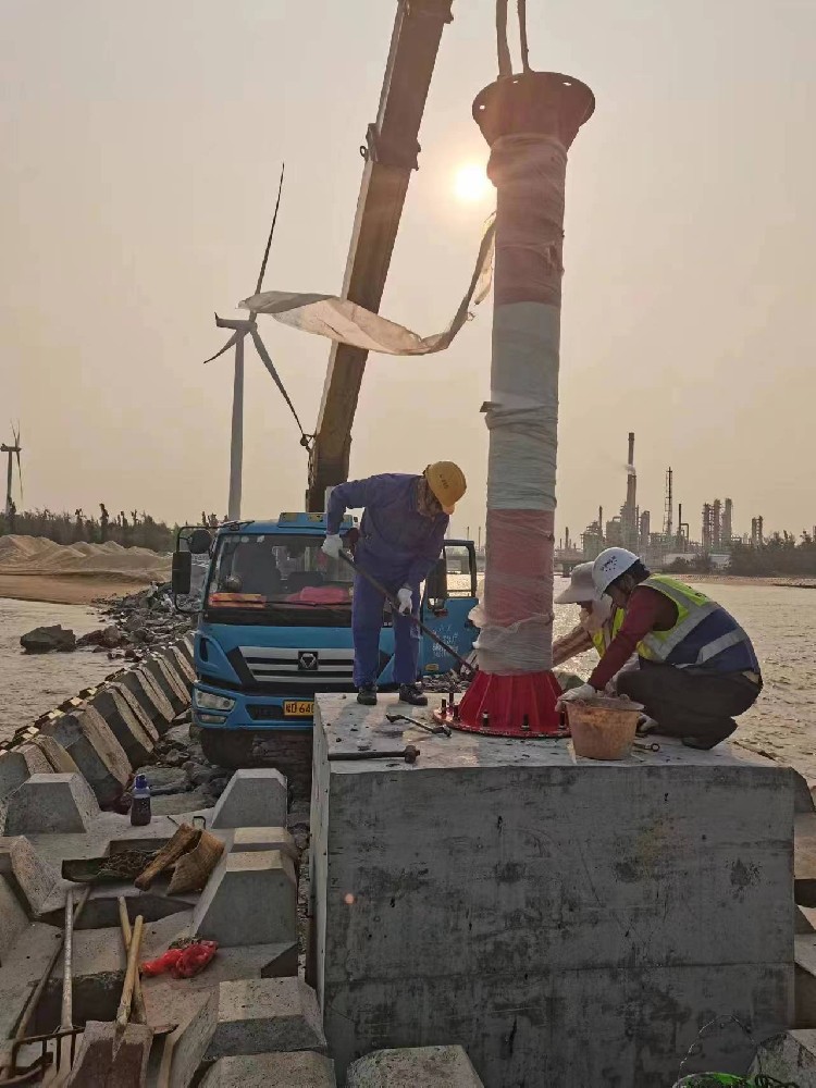 海南东方市航标灯案例